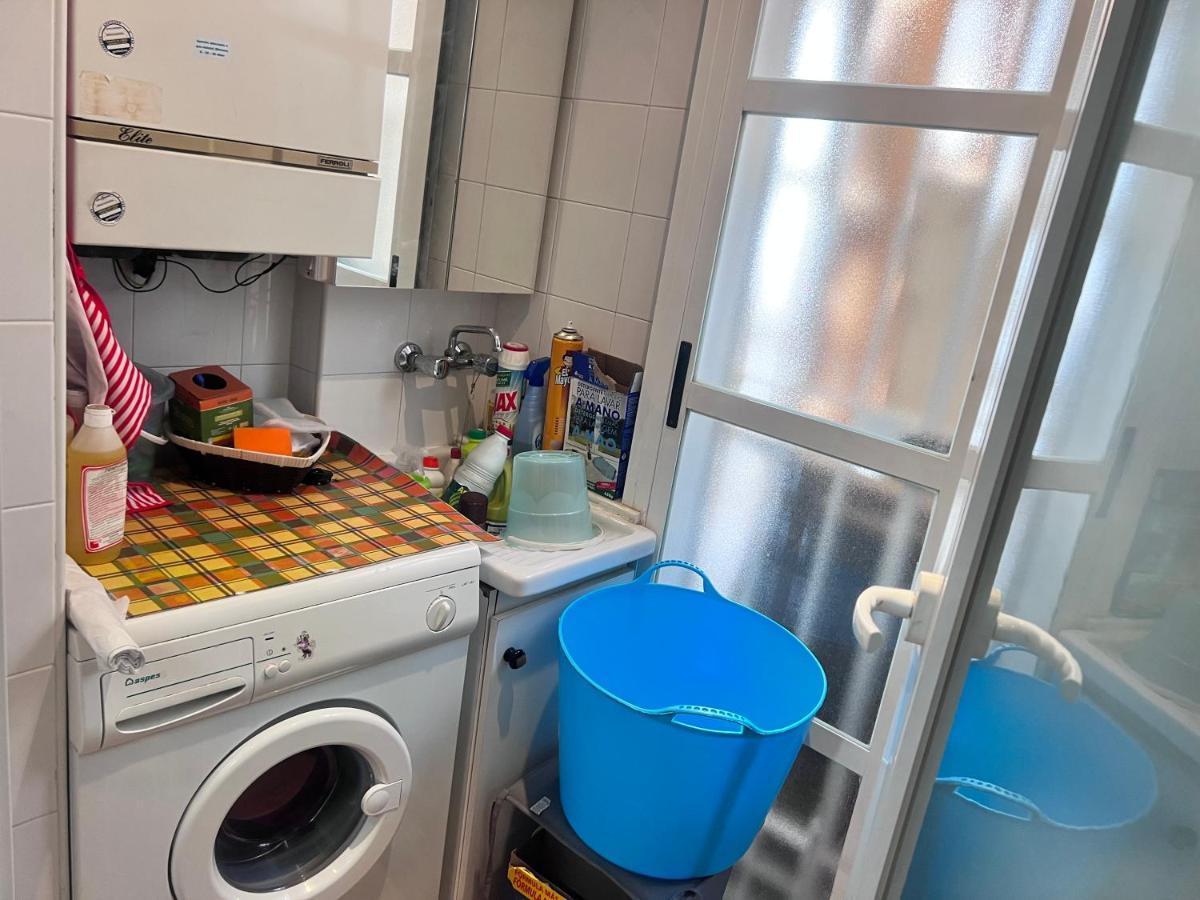דירות גרנדה Casa Ideal Familias Y Grupos Con Balcones Exterior Soleada Patios Cerca Alhambra, Sierra Nevada, Rio Genil, Lancha Del Genil, Parque Llano Y Reloj Del Sol Con Barbacoas, Campo De Futbol, Circuito Gimnasia מראה חיצוני תמונה